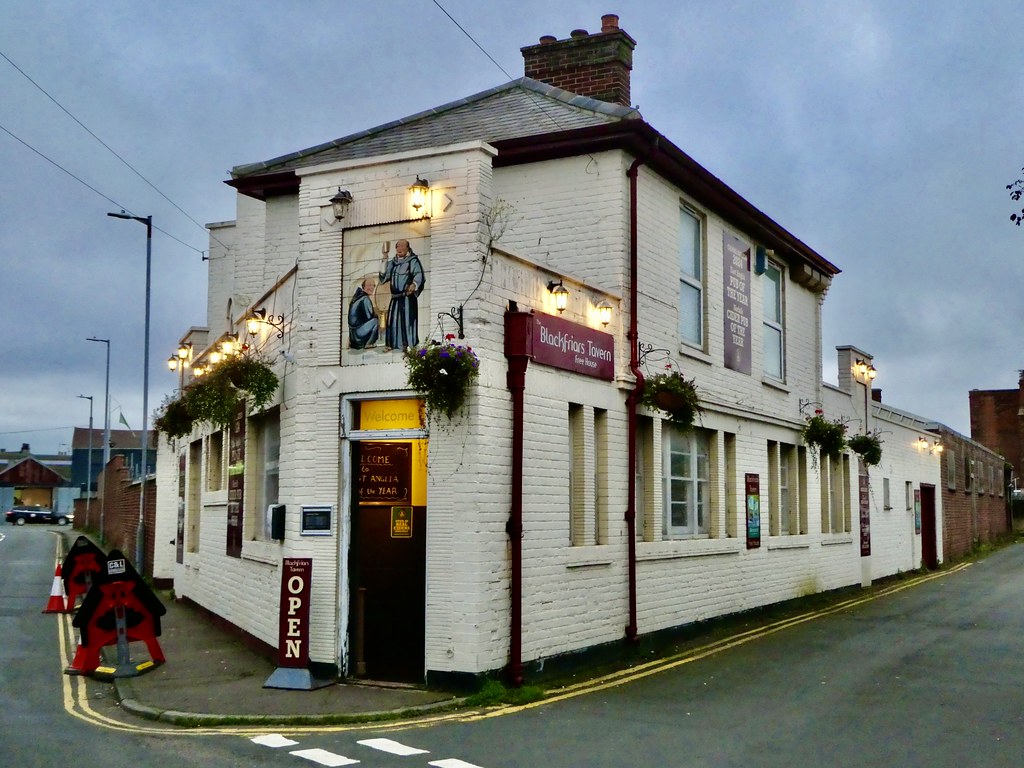 Blackfriars Tavern Great Yarmouth On the corner of Black… Flickr