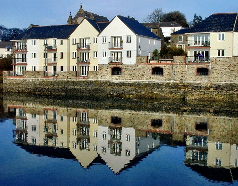 Egloshayle, Wadebridge. DSCN0404 Nikon E800 Egloshayle, Wa… Flickr