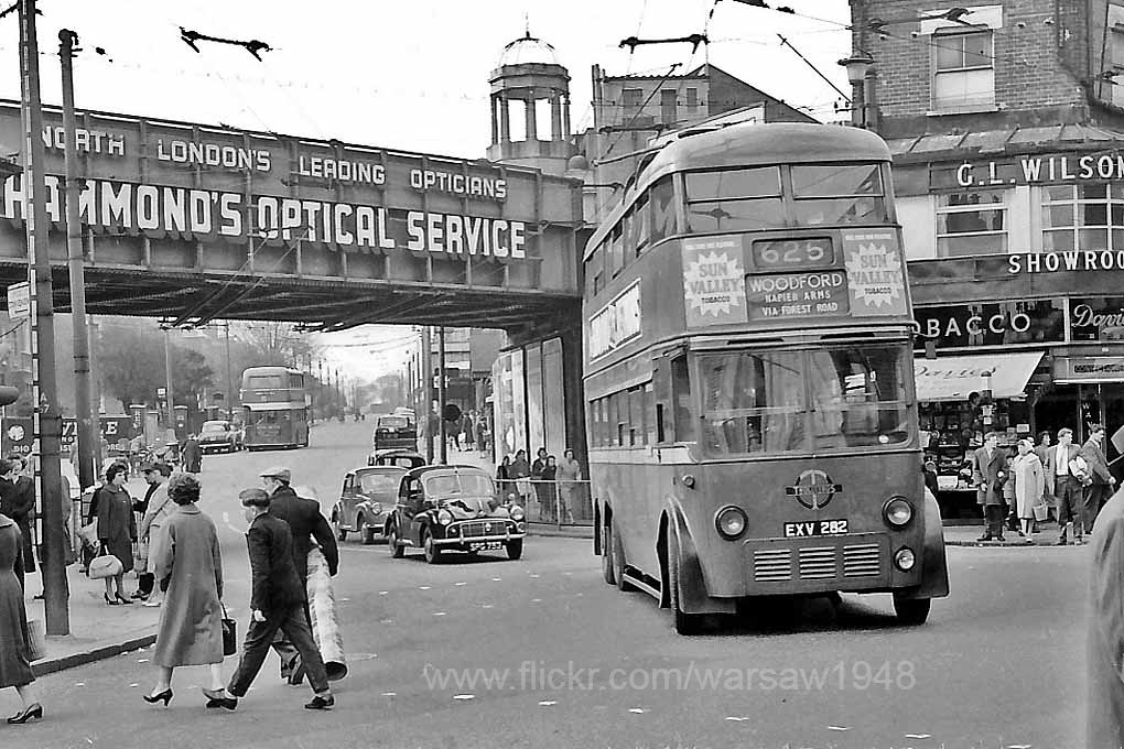003Route 625 Bruce Grove, Tottenham 1950's A lovely pictu… Flickr