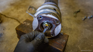 Step-by-Step: Replacing the Carrier Center Bearing on a 1st gen Tacoma
