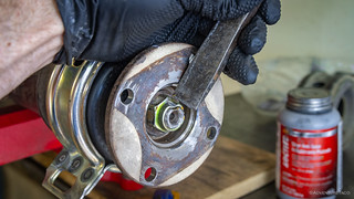 Step-by-Step: Replacing the Carrier Center Bearing on a 1st gen Tacoma