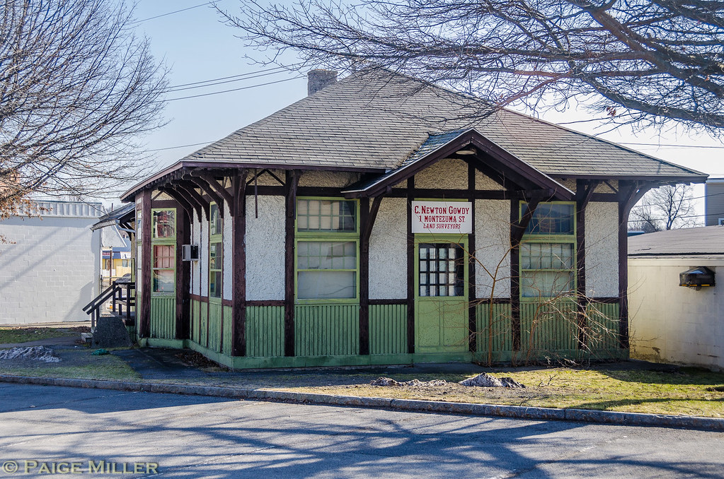 Lyons, NY former Rochester, Syracuse and Eastern trolley s… Flickr