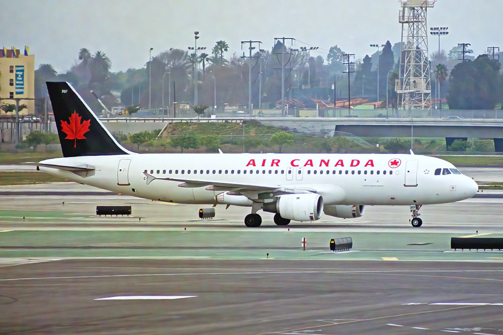 CFDST 1 Airbus A320211 Air Canada LAX 18JAN99 a photo on Flickriver