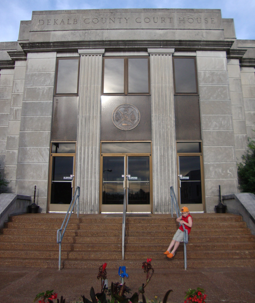DeKalb County Courthouse Detail (Smithville, Tennessee) Flickr