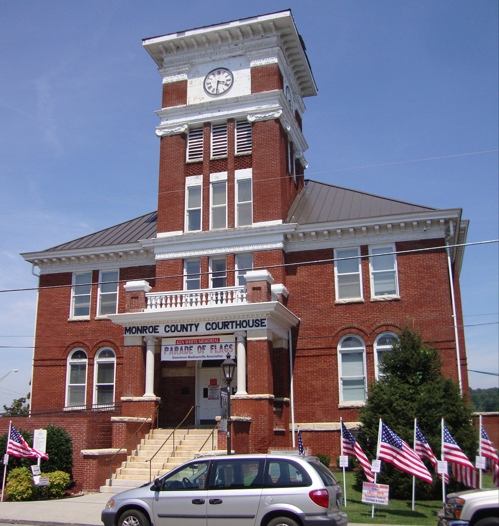 Monroe County Courthouse (Madisonville, Tennessee) Flickr