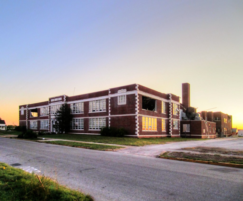 Southwest Corner of South Middle School Joplin, MO the mor… Flickr