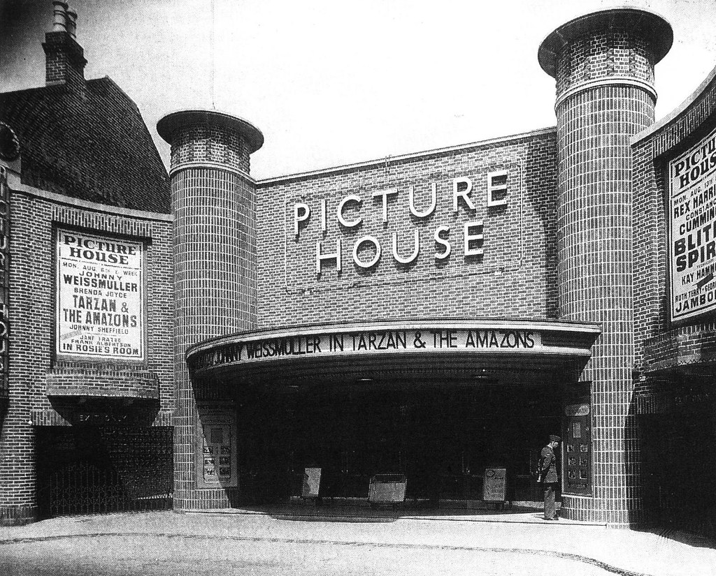Picture House Salisbury 1945 The "Gaumont Palace""Picture … Flickr