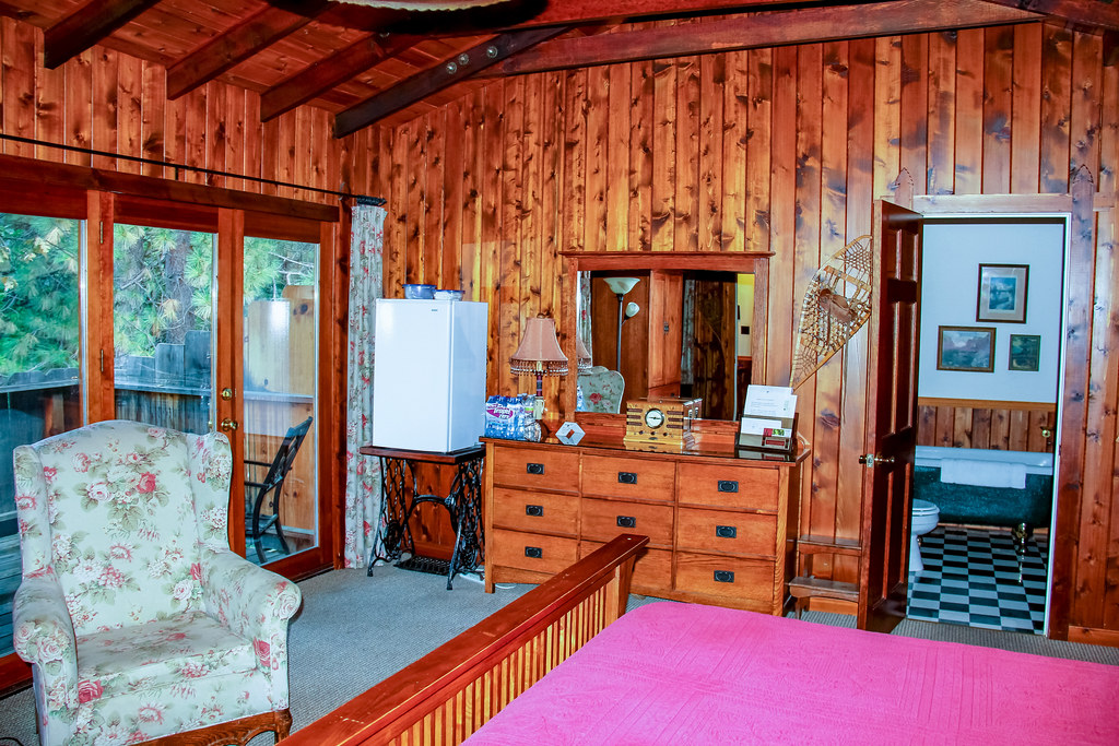 Narrow Gauge Inn Fish Camp, California. The large, comfort… Flickr