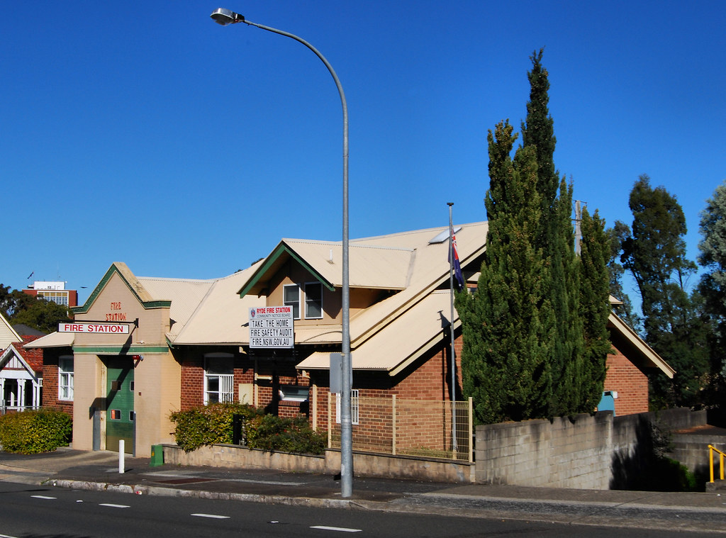 Fire Station, Ryde, Sydney, NSW 216 Blaxland Road, Ryde, N… Flickr