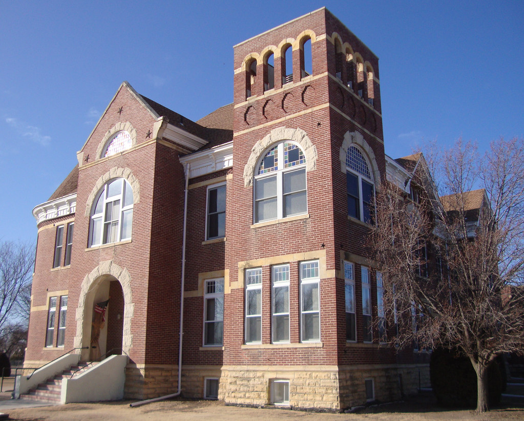 Rush County Courthouse (La Crosse, Kansas) This courthouse… Flickr