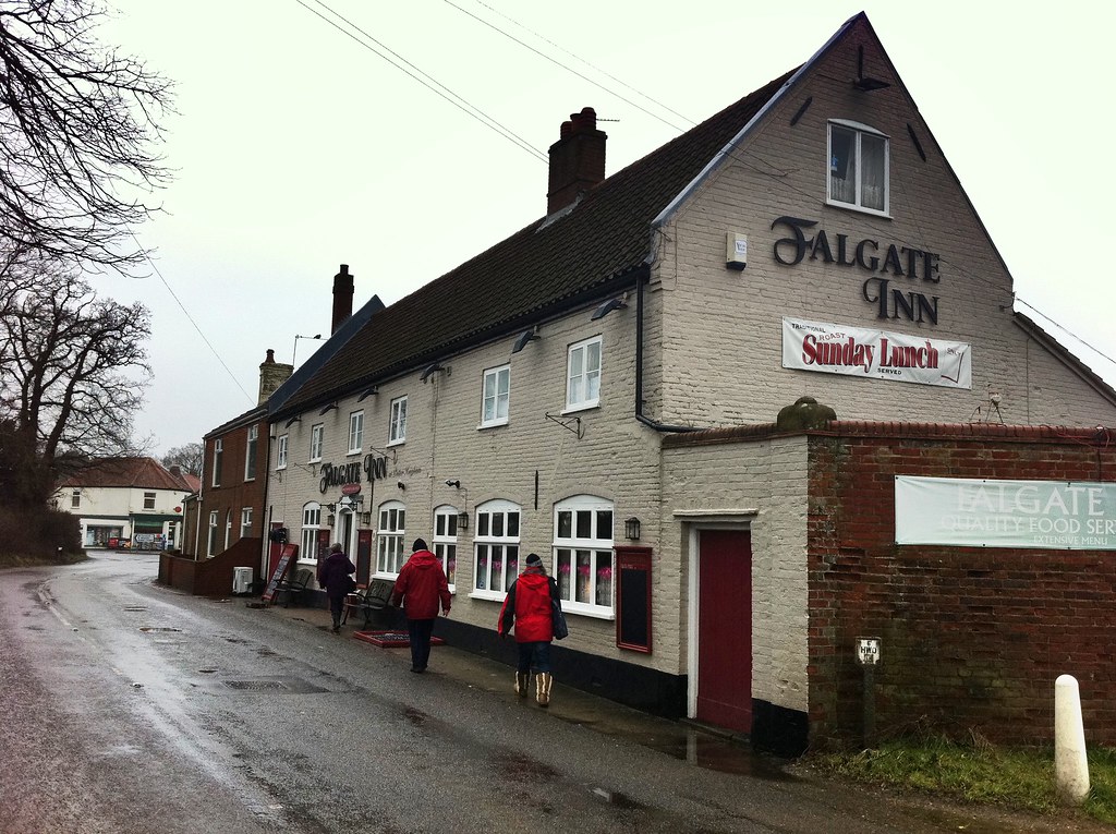 Falgate Inn, Potter Heigham The Falgate Inn in Potter Heig… Flickr