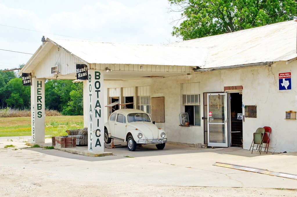 VW Käfer Bug in Natalia TX 30.4.2012 0152 Natalia Texas US… Flickr