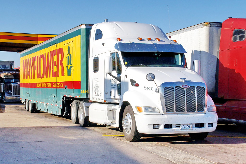 Peterbilt in Van Horn TX 4.5.2012 0246 Photos are taken at… Flickr