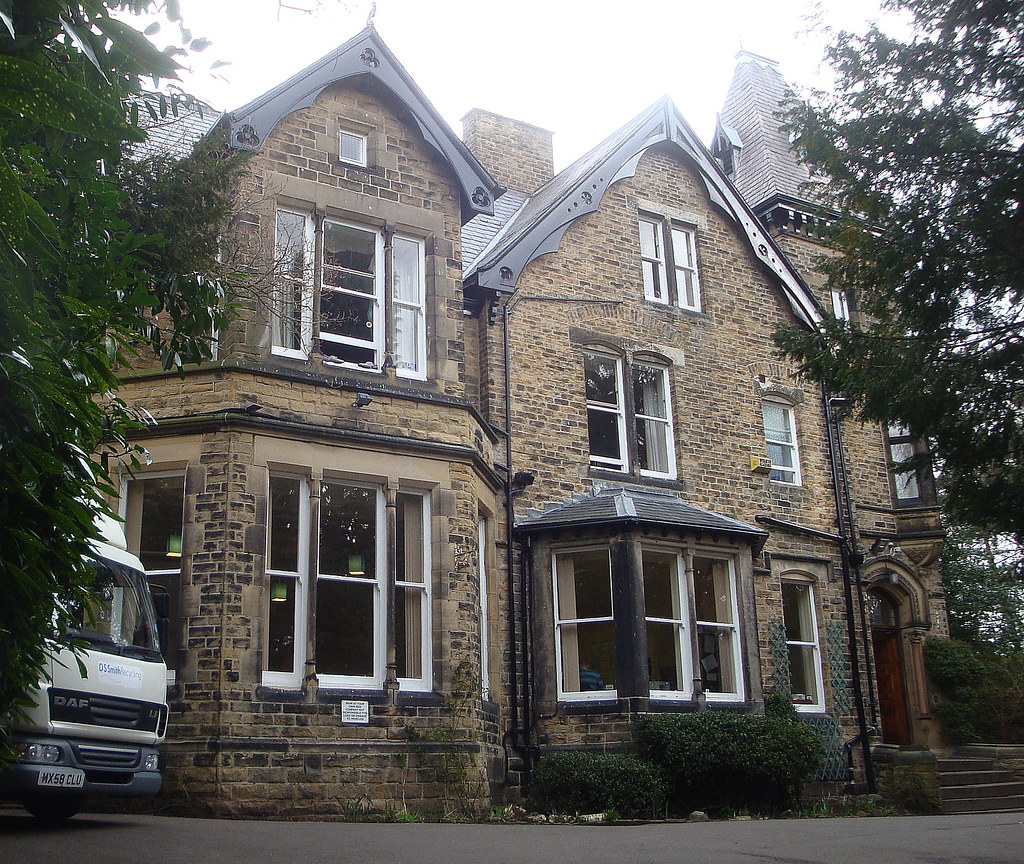 [10062] Ranmoor Storth Oaks Storth Oaks, 229 Graham Road… Flickr