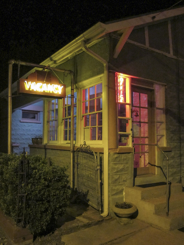 Jonquil Motel, Bisbee, AZ 317 Tombstone Canyon Rd. www.the… Flickr