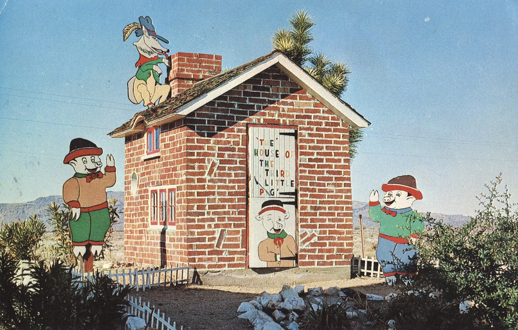 Christmas Tree Inn Santa Claus, Arizona The Three Little… Flickr