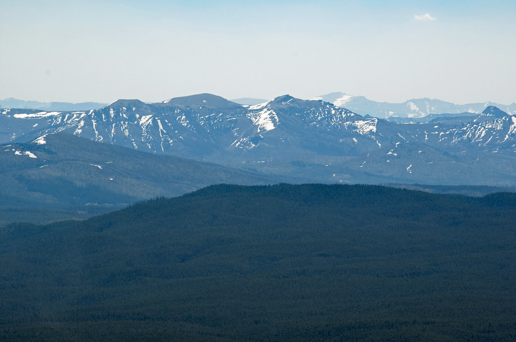 Mount Washburn summit View from the summit of Mount Washbu… Flickr