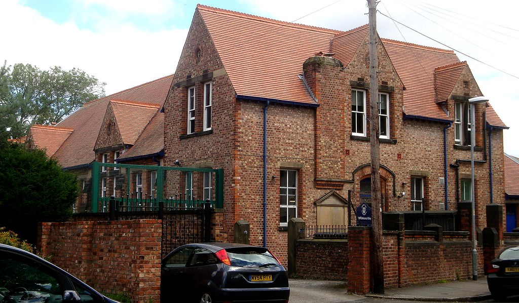 [11059] Didsbury National & Elm Grove School Didsbury Na… Flickr