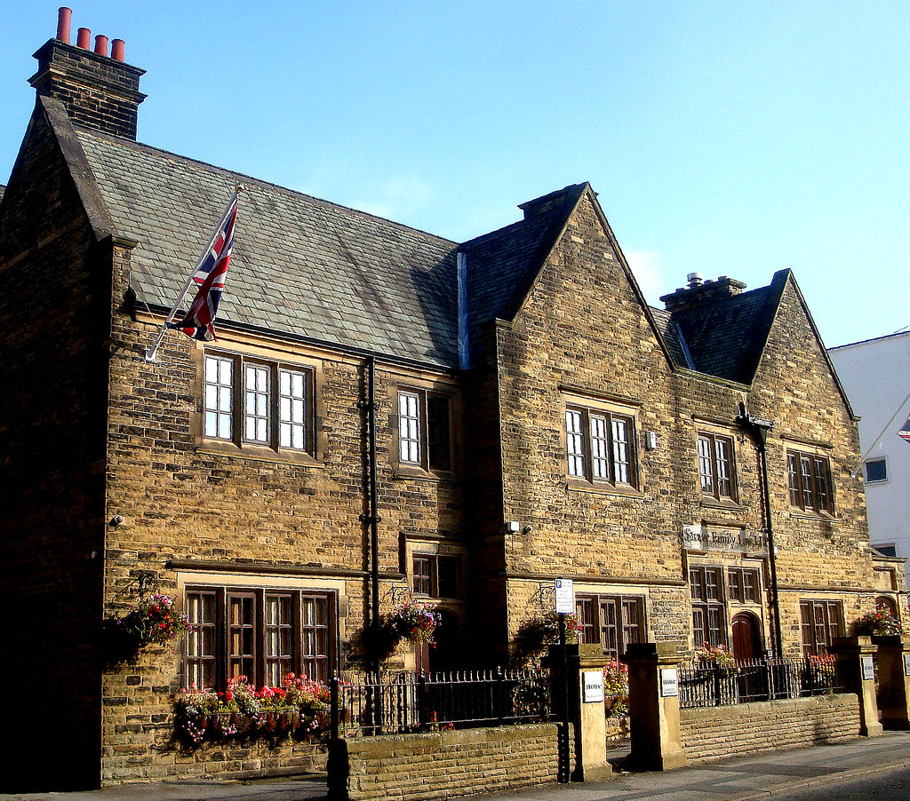 [11232] Harrogate Court House Old Court House, Raglan St… Flickr