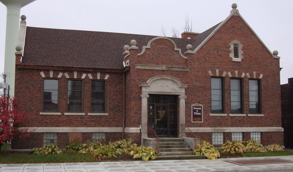 Old Carnegie Library (Eldora, Iowa) Opened May 11, 1903, t… Flickr