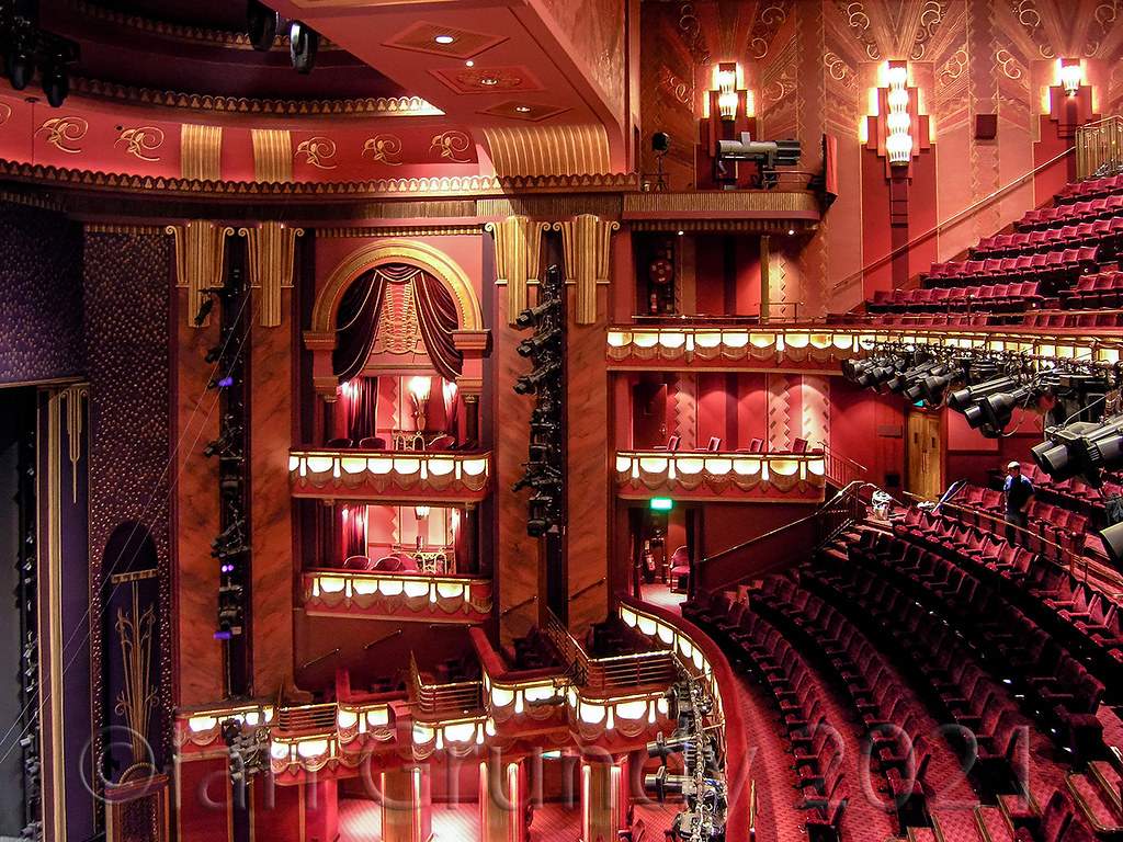 0502 Prince Edward (35) Prince Edward Theatre, London. Ope… Flickr