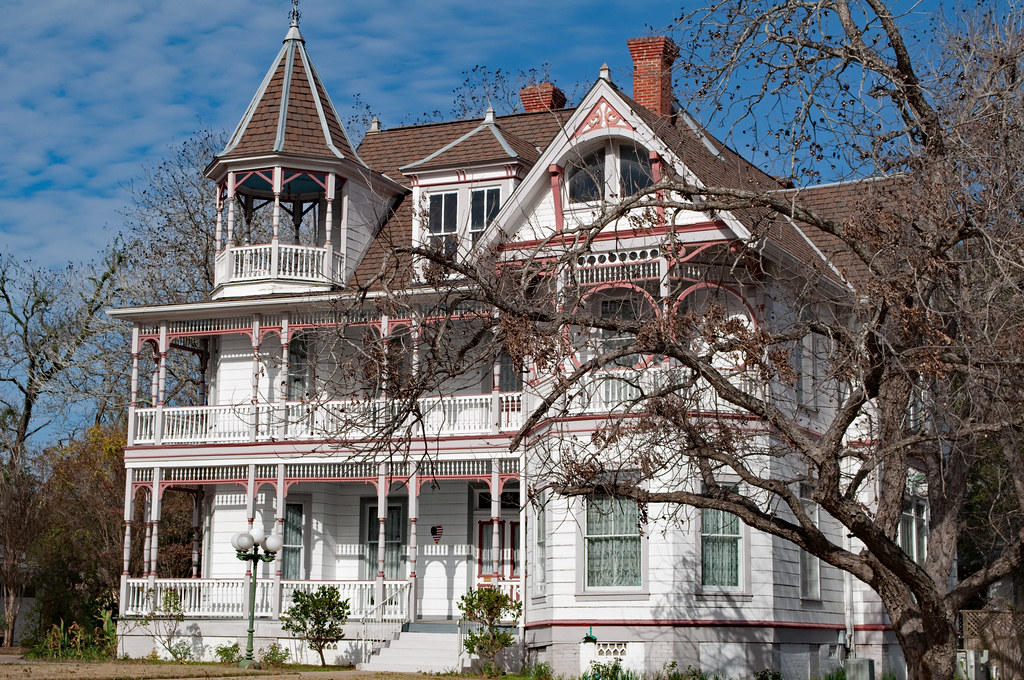 Brenham, Texas Attractive home in Brenham, Texas stevesheriw Flickr