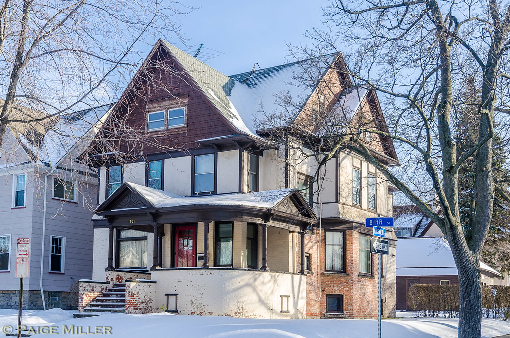 Rochester, NY Homes in the Maplewood section of Rochester Paige