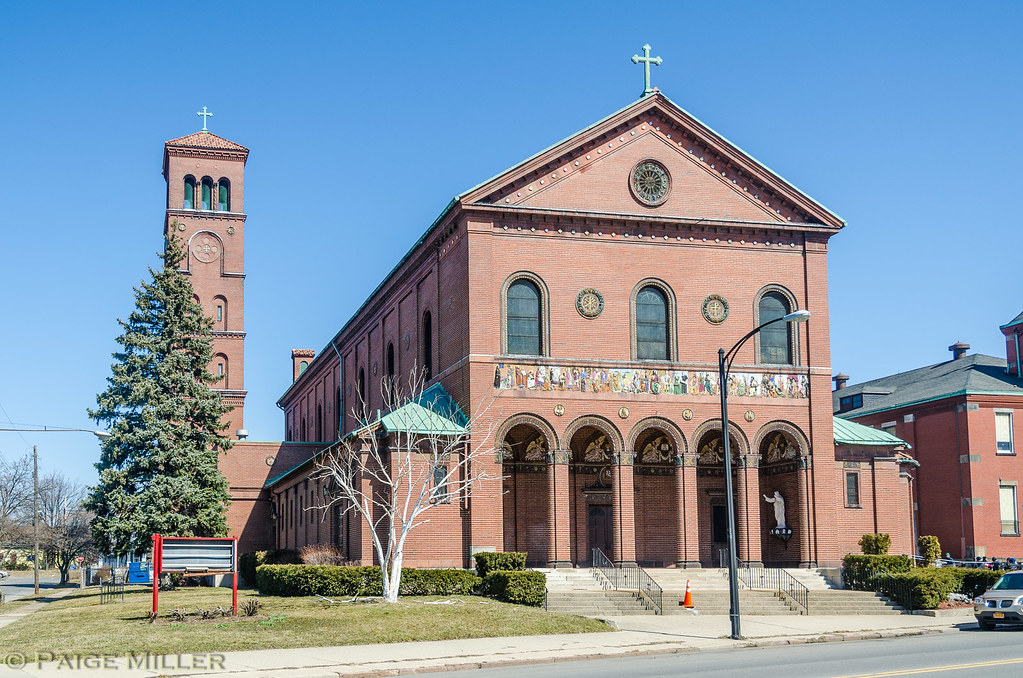 Buffalo, NY St. Luke's Mission of Mercy Paige Miller Flickr
