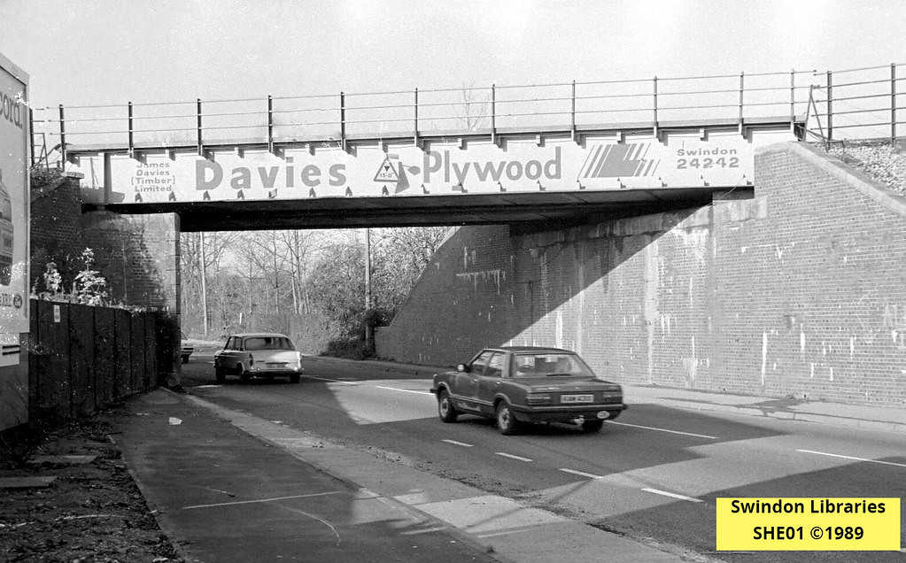 1989 Wootton Bassett Road Bridge, Wootton Bassett Road, S… Flickr