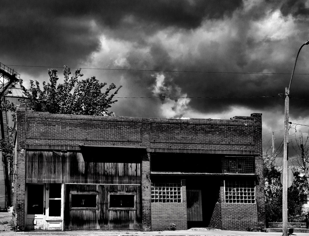 Downtown Chelsea, Iowa A little small town abandonment. Flickr