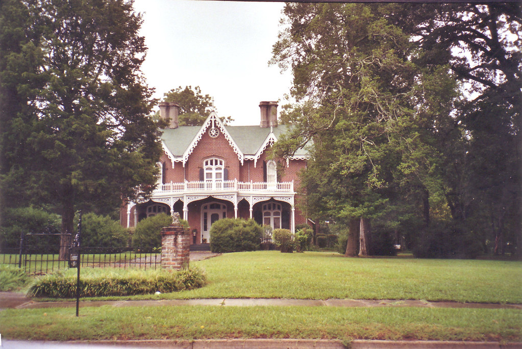 Cedar Hurst Antebellum House (Holly Springs, Ms.) Built ci… Flickr