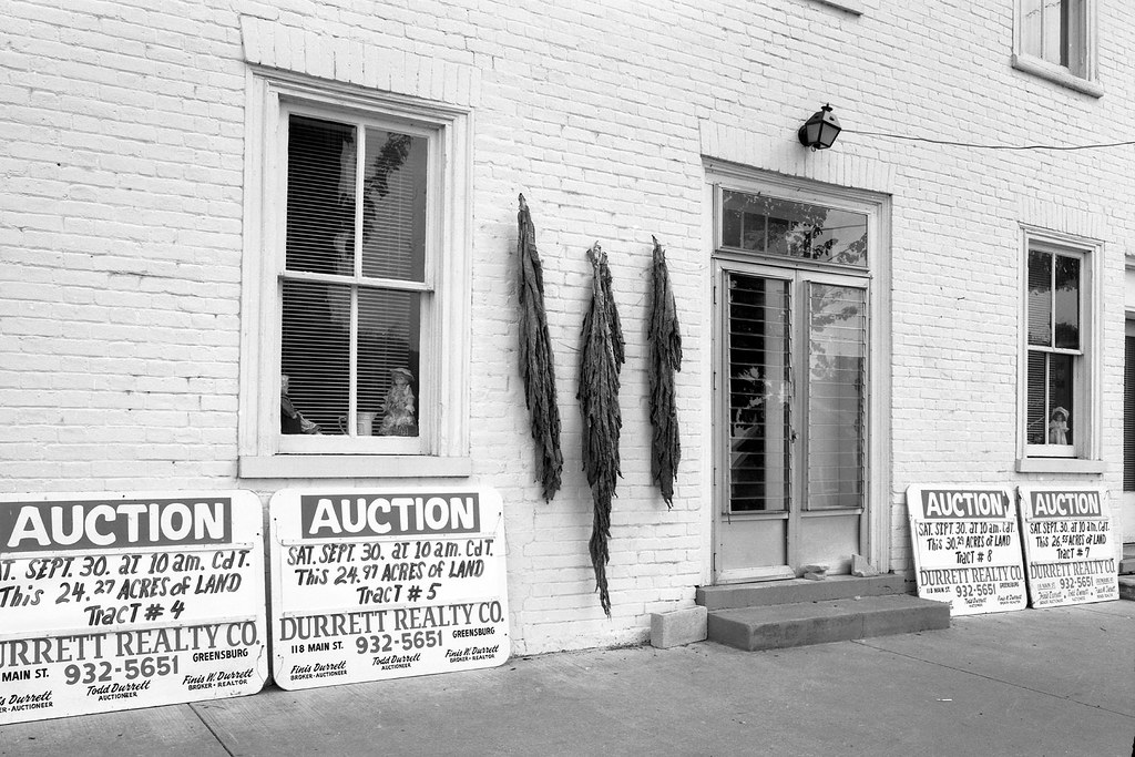 On Main Street, Greensburg Auction signs, tobacco, and hom… Flickr