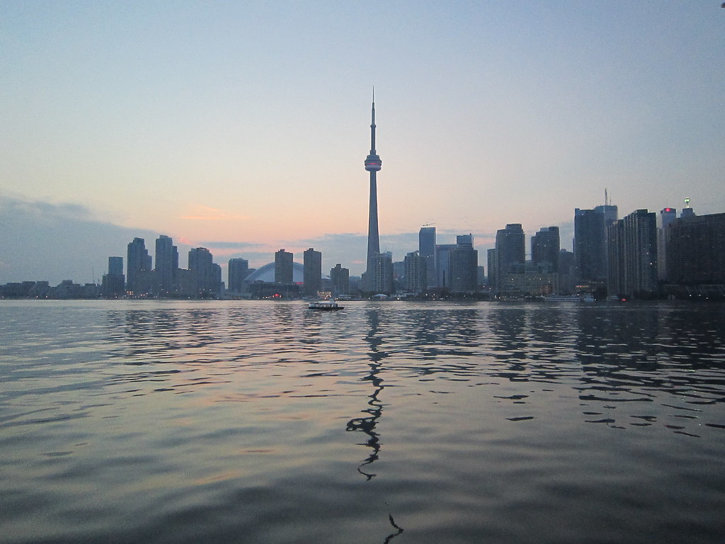Lake Ontario, Toronto (460134) Lake Ontario, Toronto, Onta… Flickr
