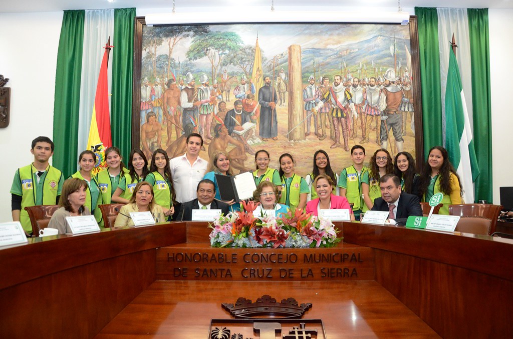 Gobierno Municipal distingue al colegio Soria School por s… Flickr