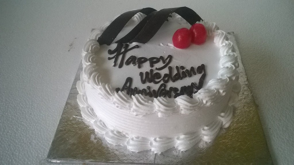 Online cake delivery in Pune by Wini Share your happiness … Flickr