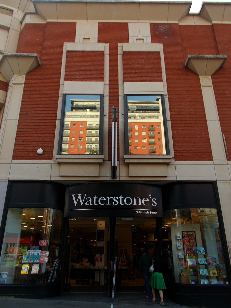 Reflections on Waterstones, SuttonHigh Street, SUTTON, Sur… Flickr