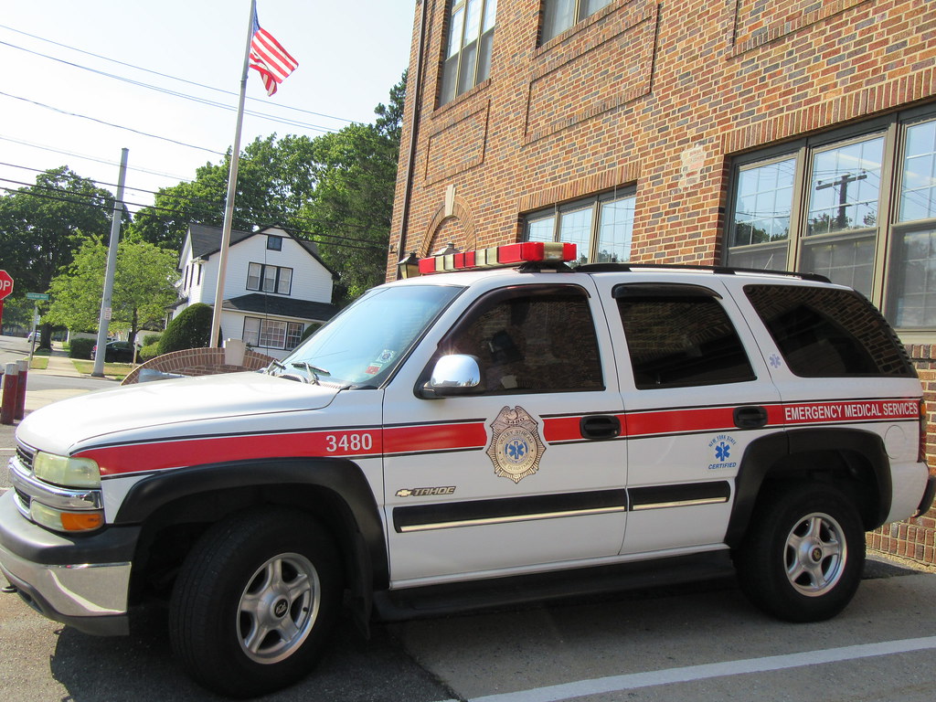 Valley Stream FD Medic , Valley Stream, New York Valley St… Flickr