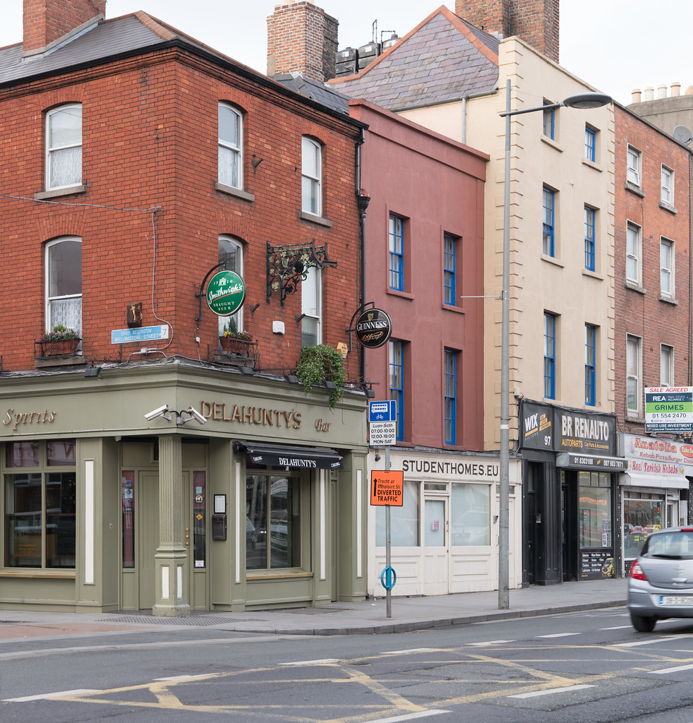 DELAHUNTYS PUB [DORSET STREET DUBLIN]125351 Located at 99… Flickr