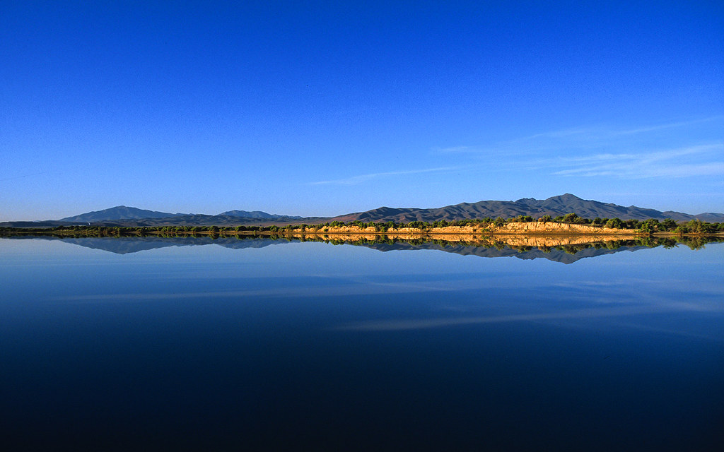 Pumpernickel Valley So early and I'm driving through north… Flickr