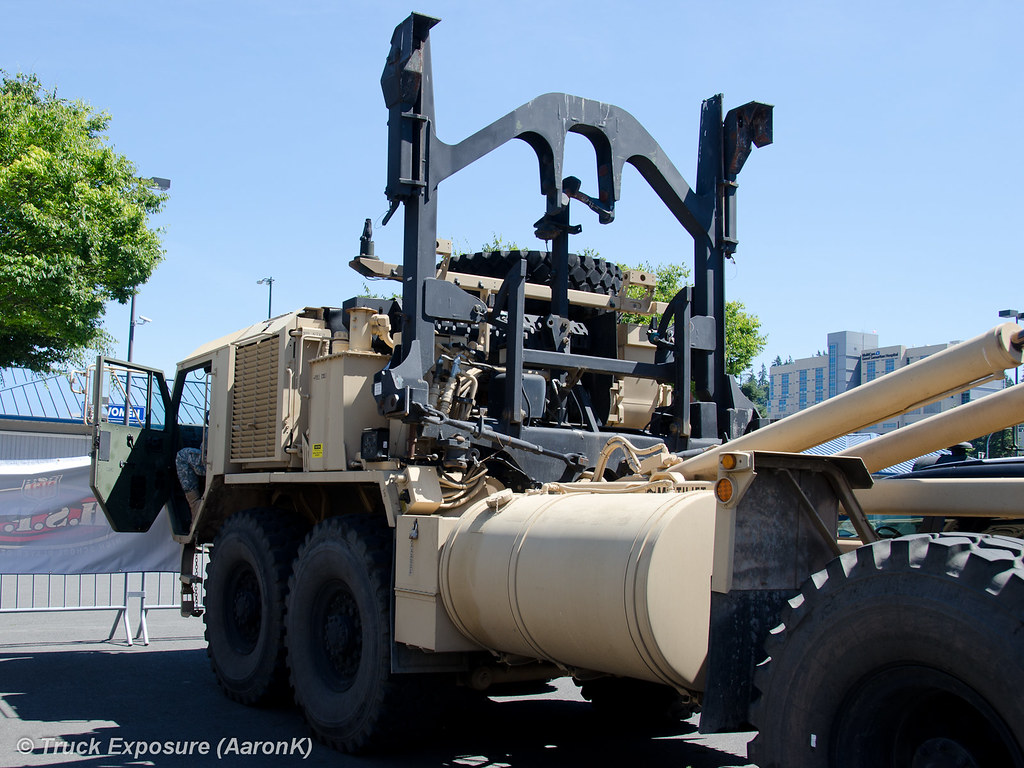 Oshkosh HEMTT M1120A4 LHS Load Handling System 2015 Mili… Flickr