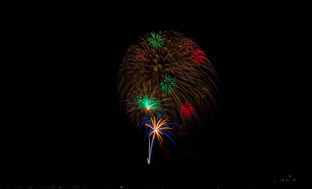 Delafield Fireworks 2015 Ray Flickr