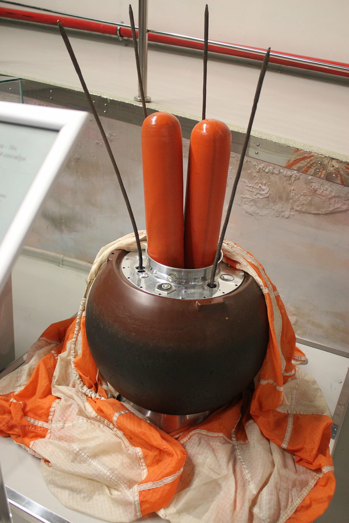 Luna 16 return capsule a photo on Flickriver