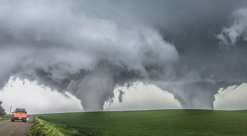 Twin violent (EF4) tornadoes outside of Wisner, Nebraska o… Flickr
