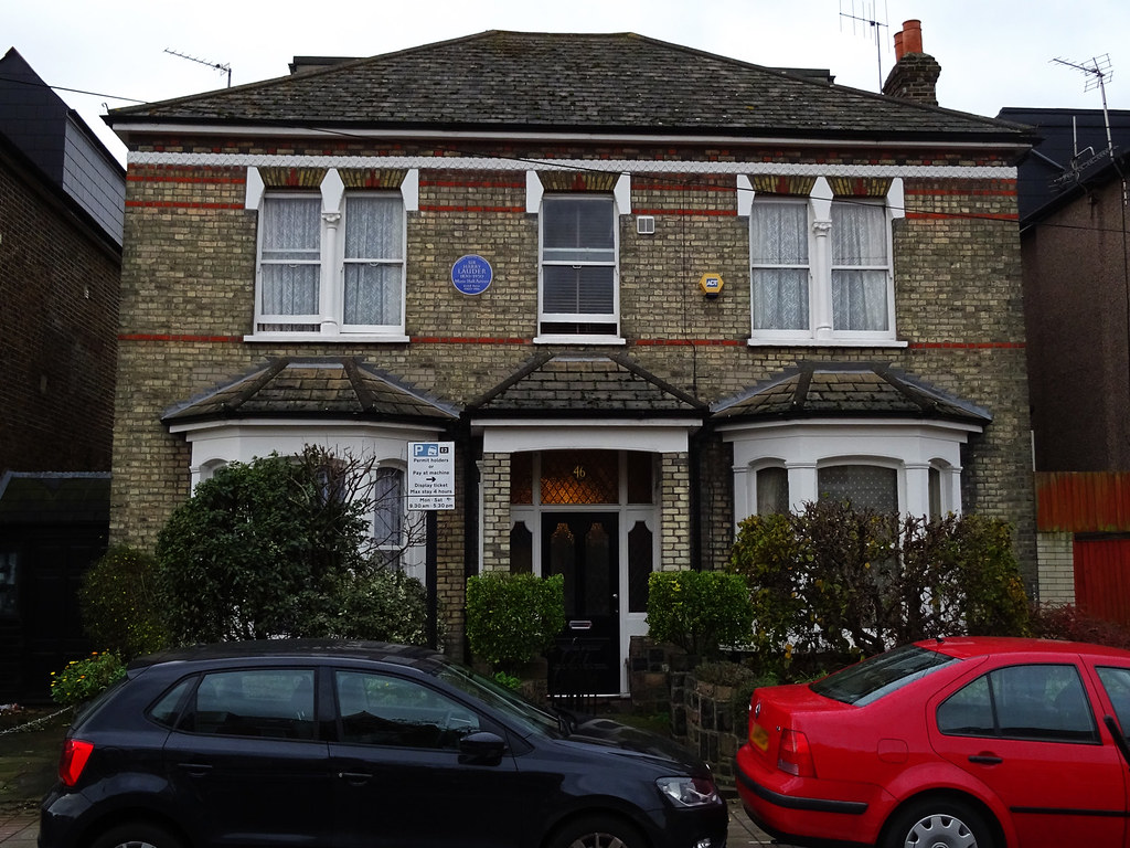 SIR HARRY LAUDER 46 Longley Road Tooting London SW17 9LL… Flickr