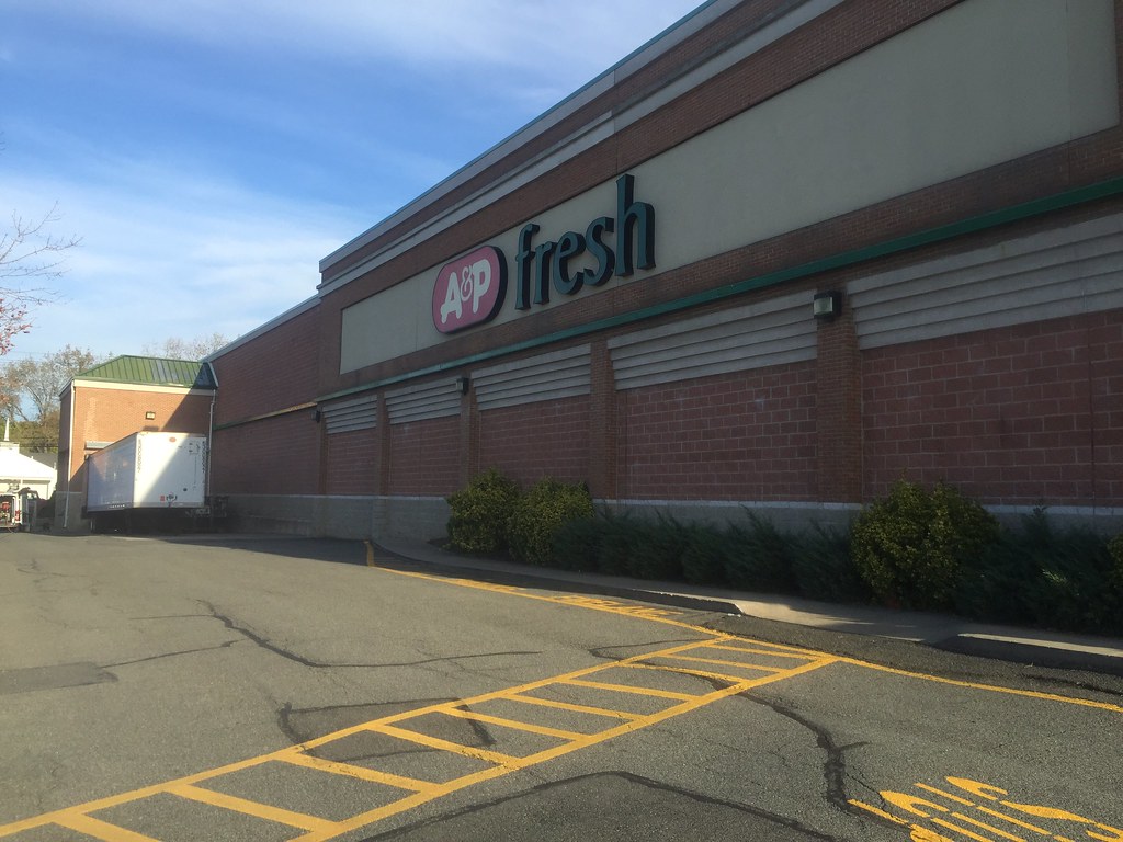 A&P/Acme Kenilworth, NJ Dan Asnis Flickr