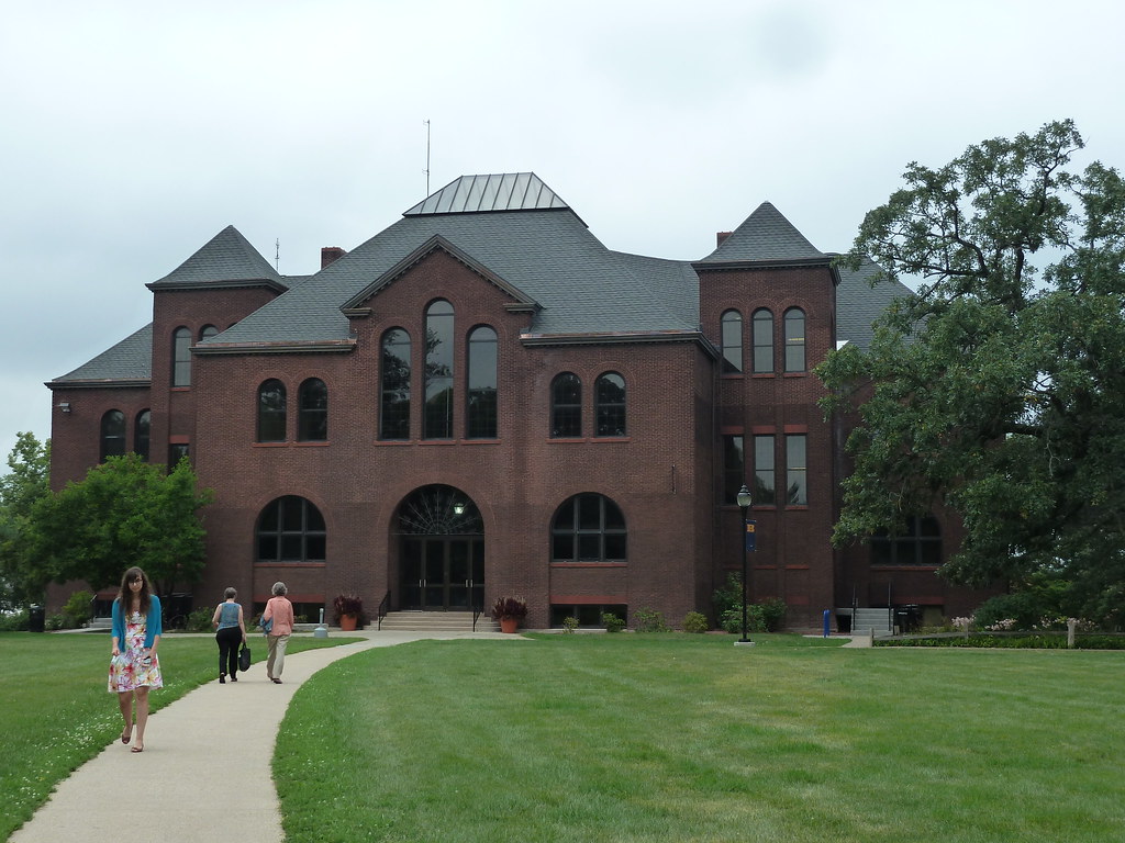 Beloit, WI, Beloit College, Old Science Building and Now t… Flickr