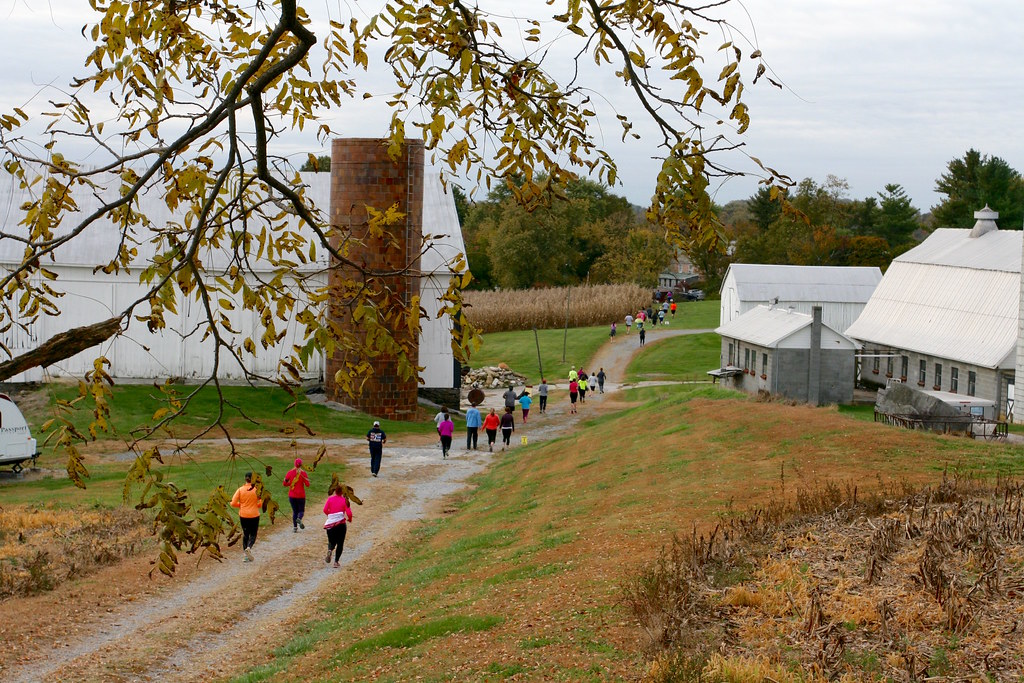 Spook Hill Cider and Wine 4 Mile Run Held in Burkittsville… Flickr