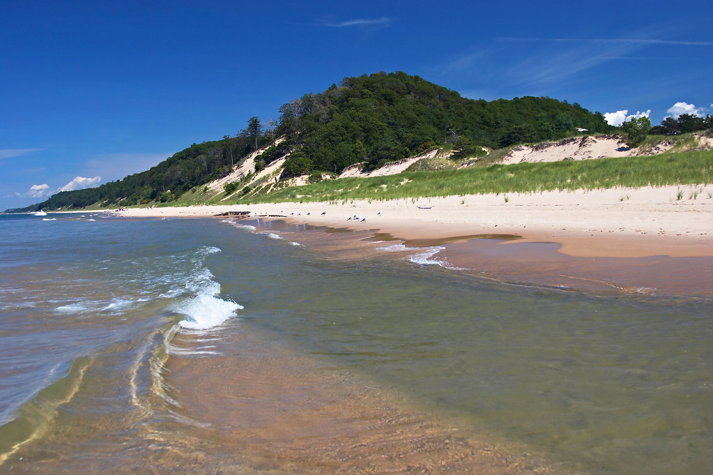 Lake Michigan Shoreline Saugatuck State Park, MI This beau… Flickr