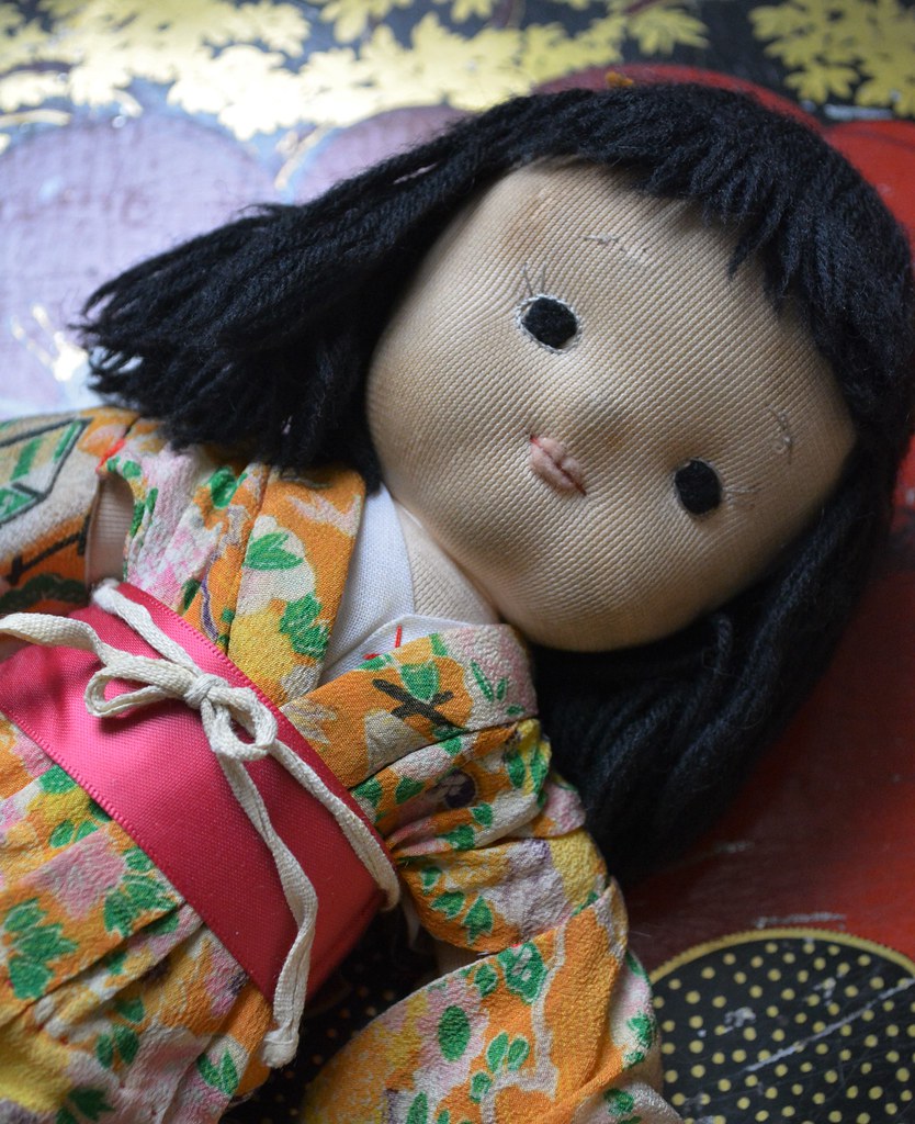 Jiyu Gakuen Japanese cloth doll, with woven "Jiyu Gakuen" … Flickr
