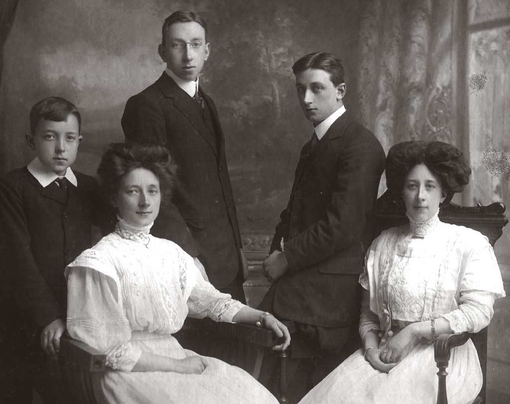 Berry family groups Flickr